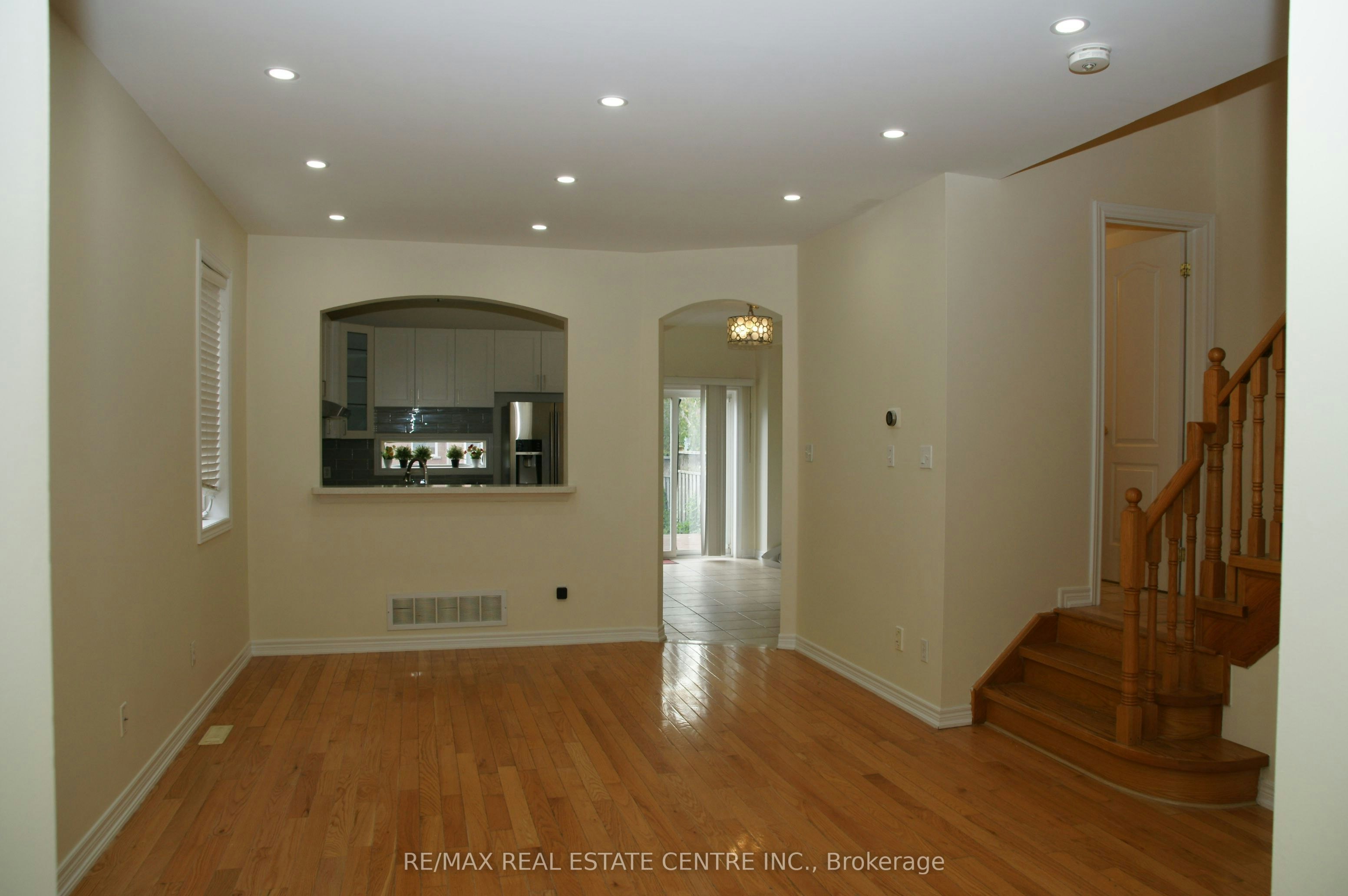 2441 Newcastle Crescent, Oakville, ON, L6M 4P9 - 3