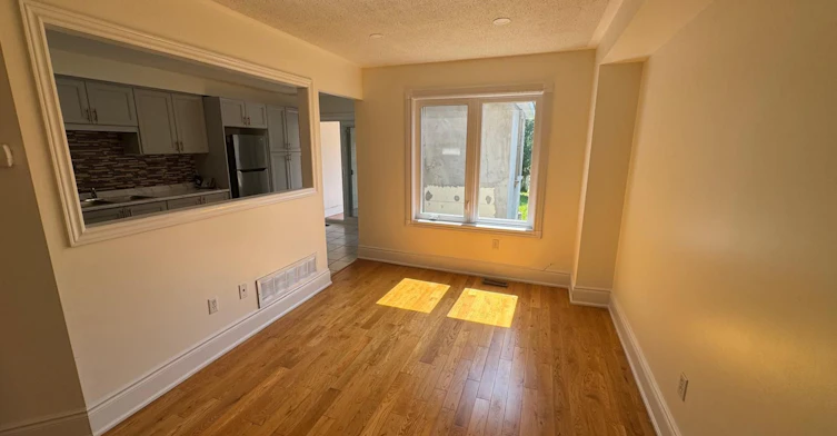 602 Lumberton Crescent, Mississauga, ON, L4Z 3Z6 - 7