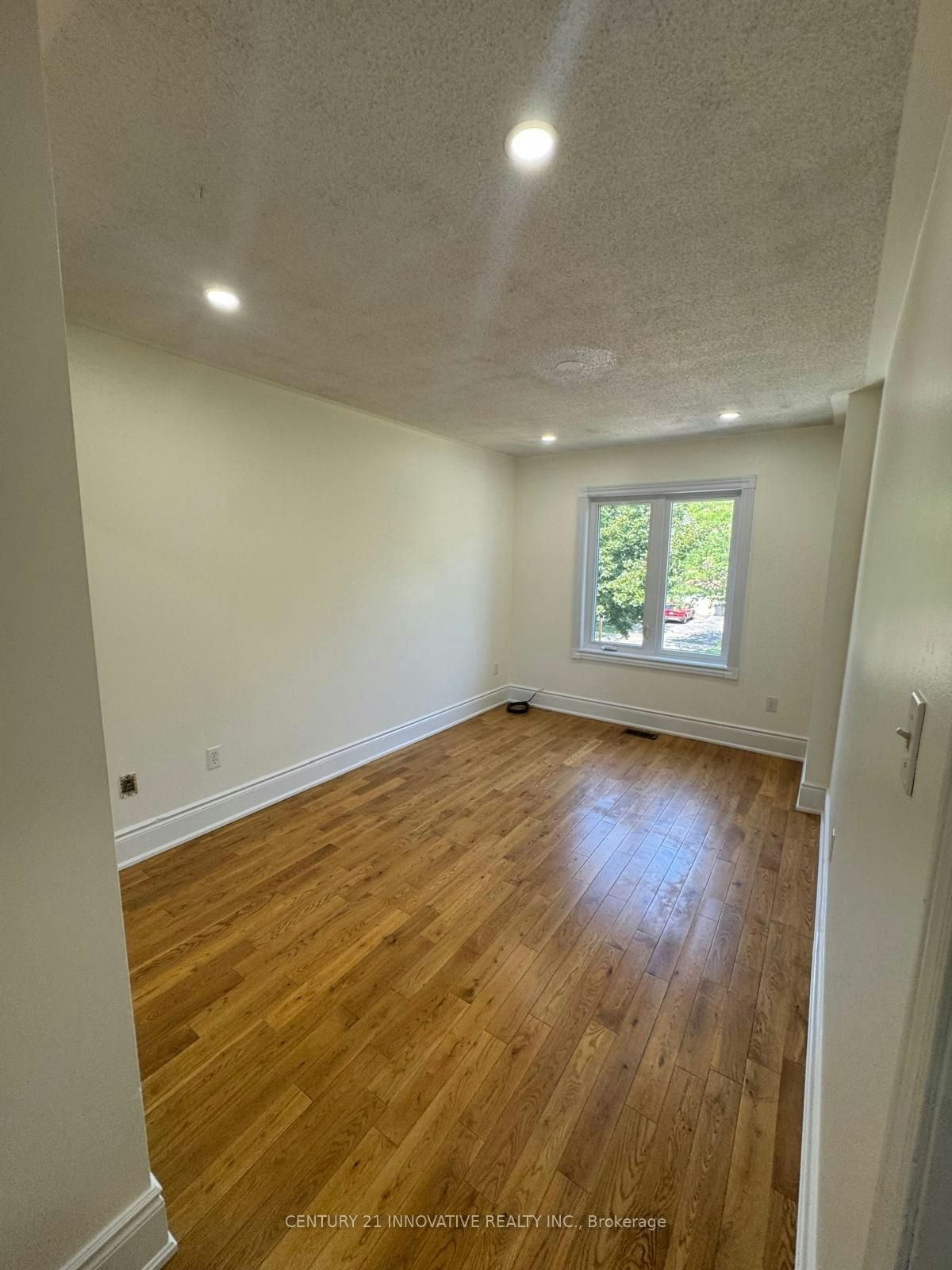 602 Lumberton Crescent, Mississauga, ON, L4Z 3Z6 - 8