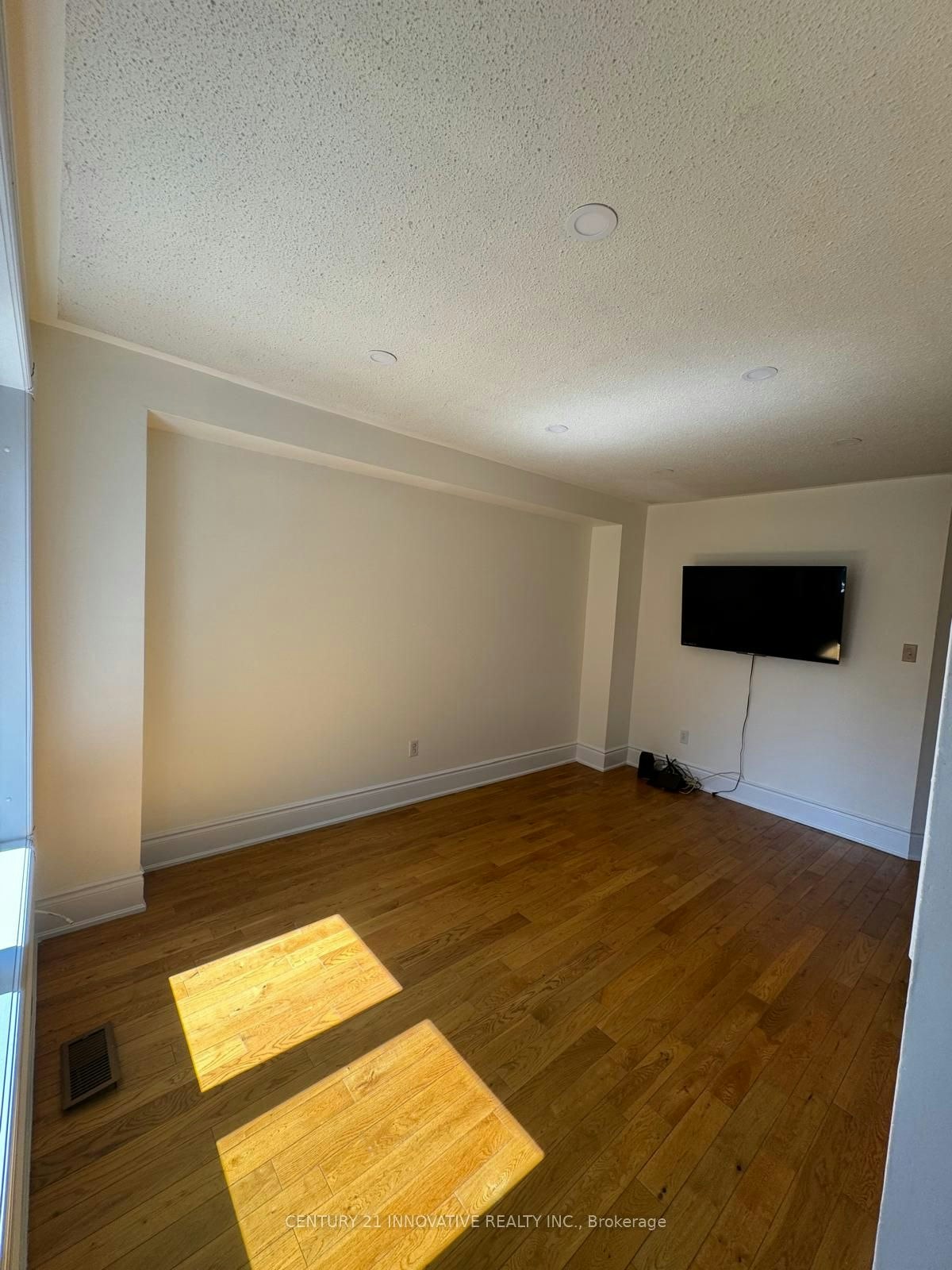 602 Lumberton Crescent, Mississauga, ON, L4Z 3Z6 - 9