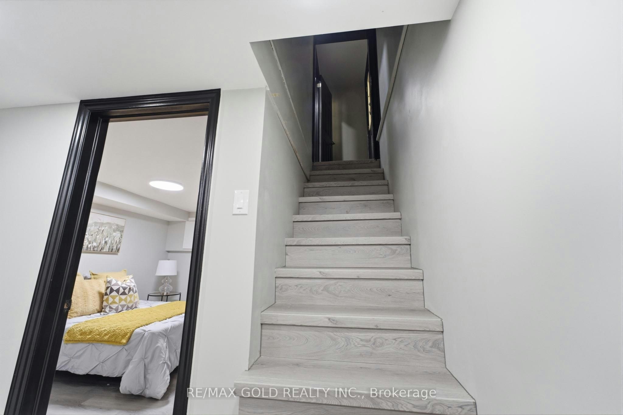 2702 Embleton Road, Brampton, ON, L6X 0E2 - 24