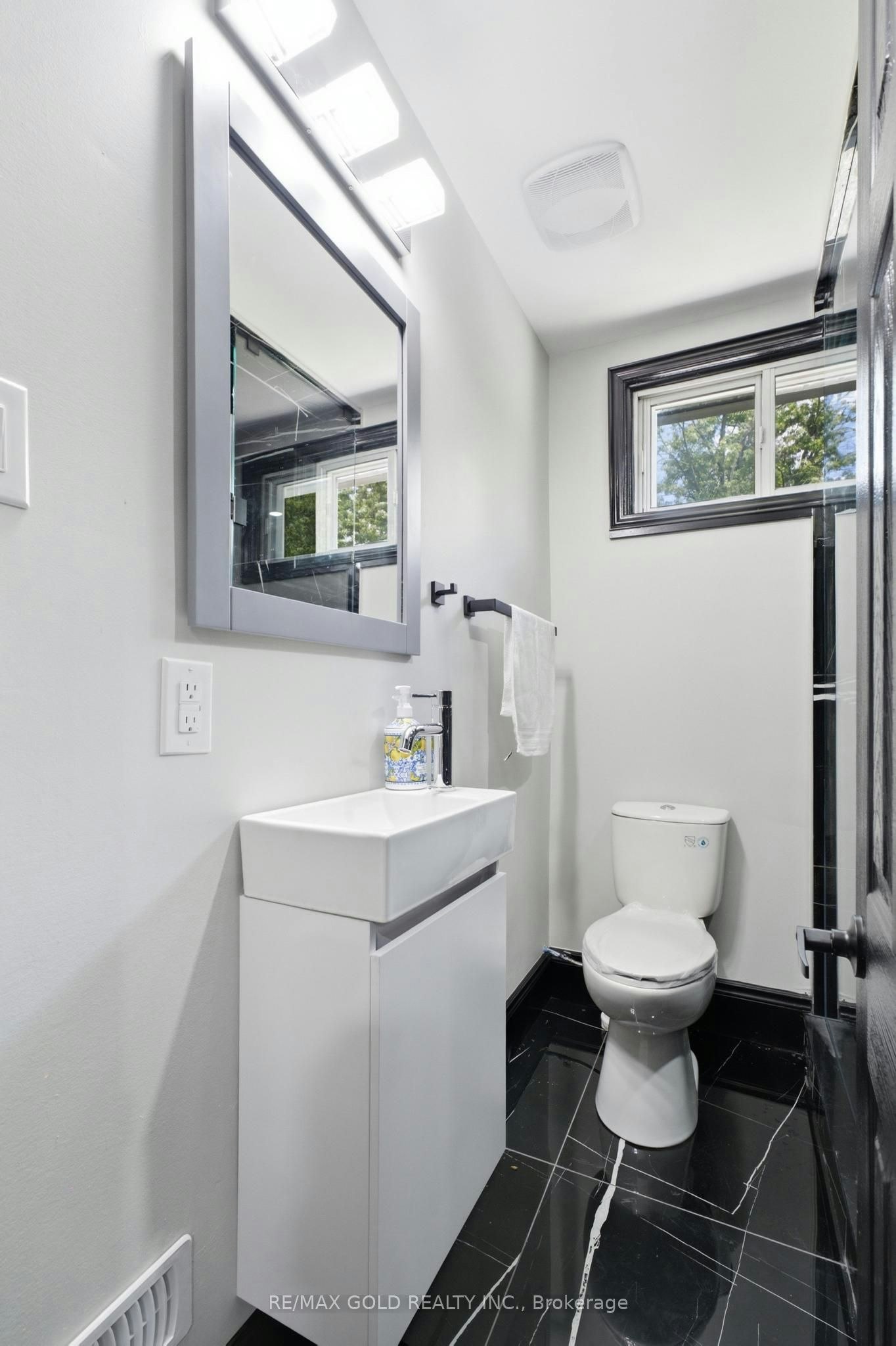 2702 Embleton Road, Brampton, ON, L6X 0E2 - 18