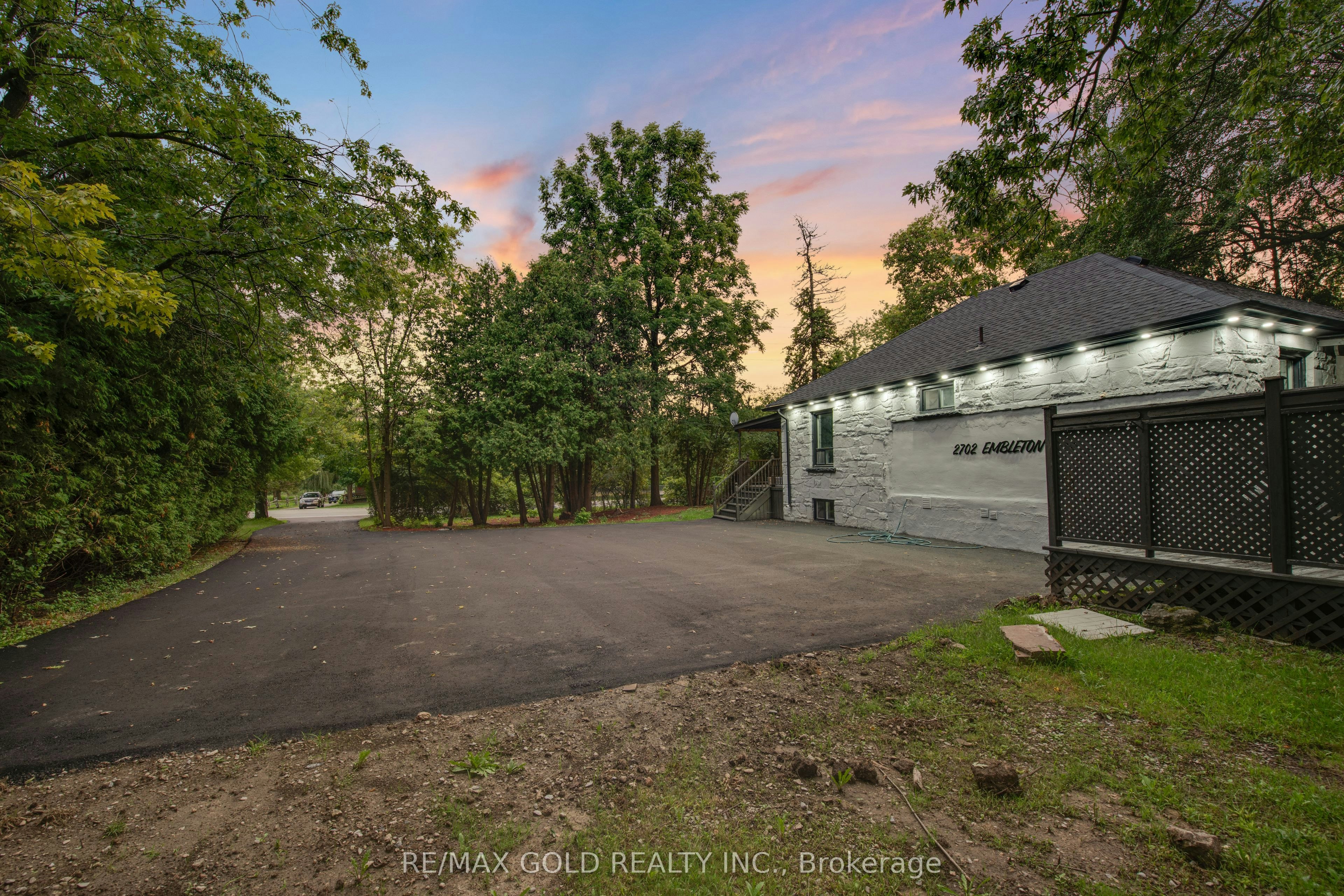 2702 Embleton Road, Brampton, ON, L6X 0E2 - 4