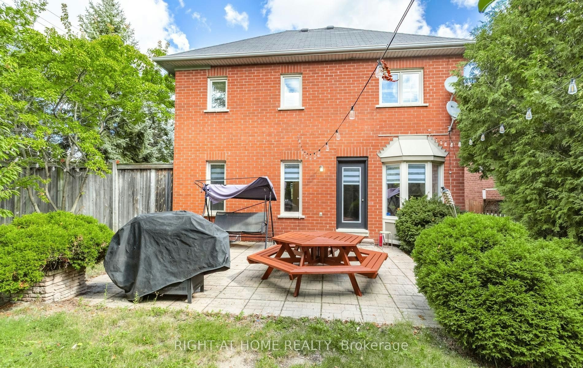 5994 Tweed Court, Mississauga, ON, L5M 5S6 - 49