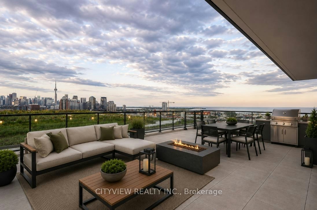 1402-285 Dufferin Street, Toronto, ON, M6K 1Z7