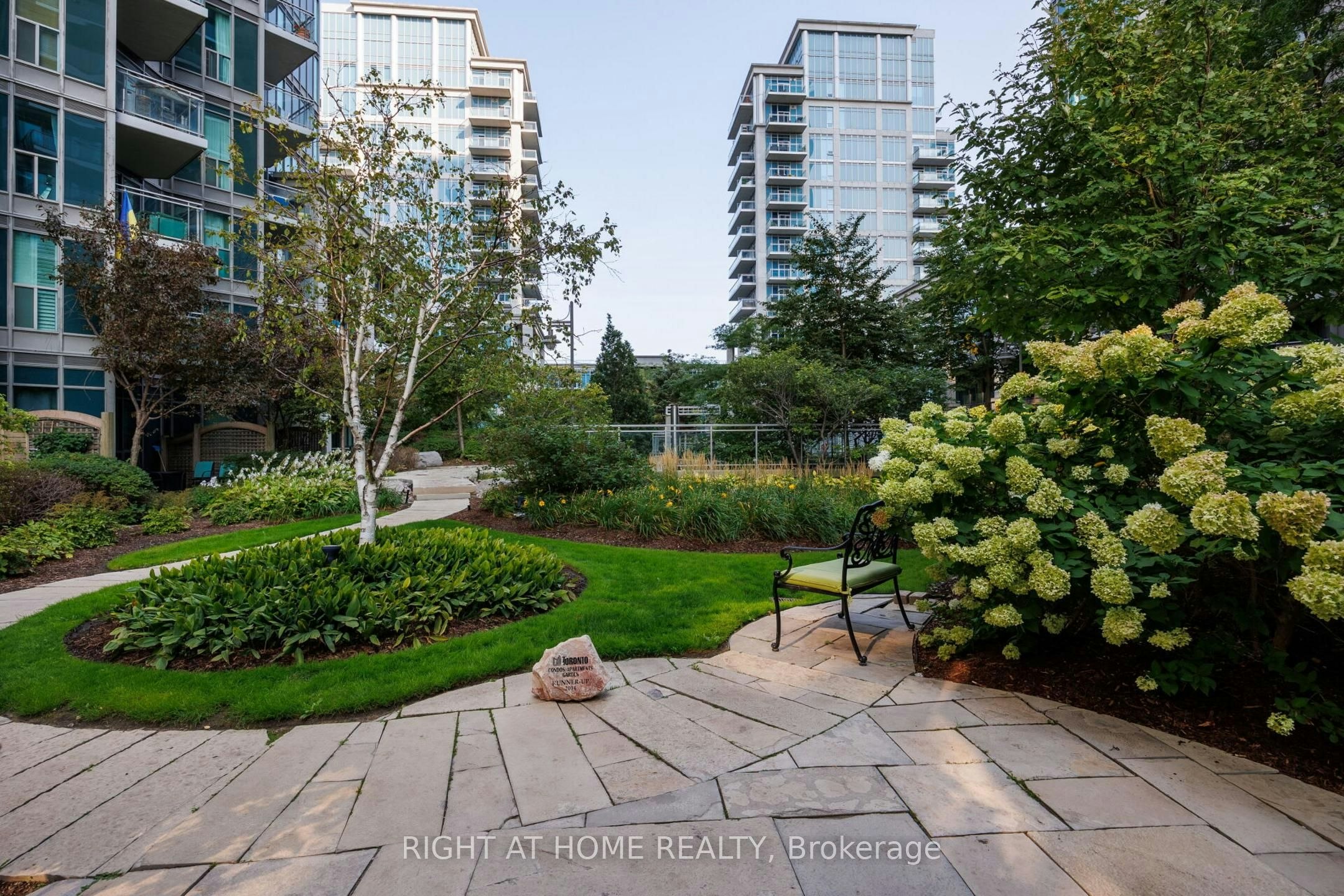 217-2119 Lake Shore Boulevard W, Toronto, ON, M8V 4E8 - 5