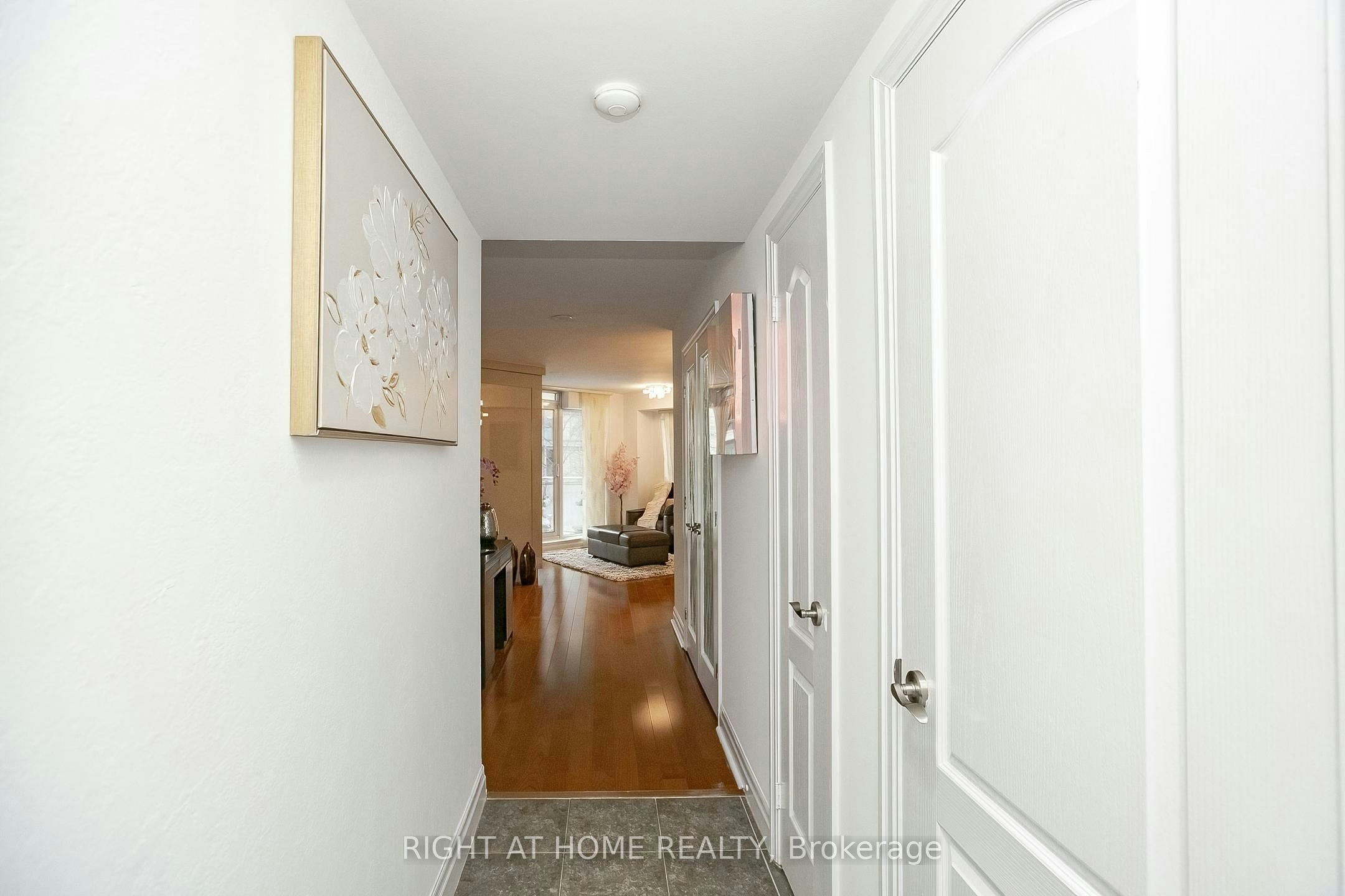217-2119 Lake Shore Boulevard W, Toronto, ON, M8V 4E8 - 8