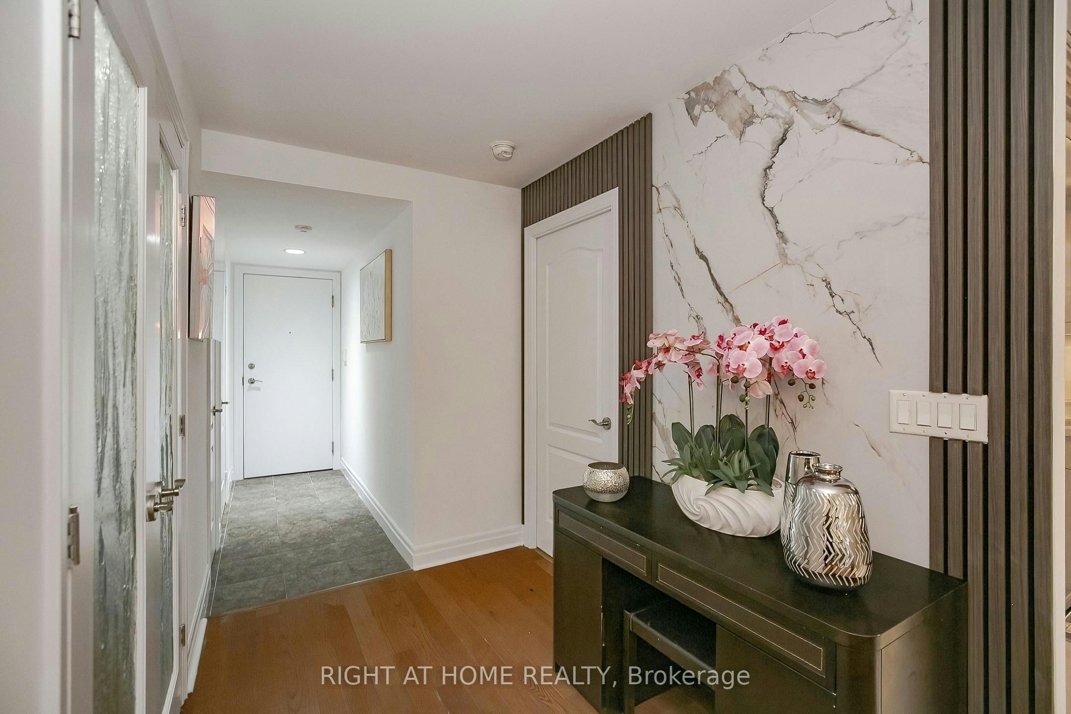 217-2119 Lake Shore Boulevard W, Toronto, ON, M8V 4E8 - 11