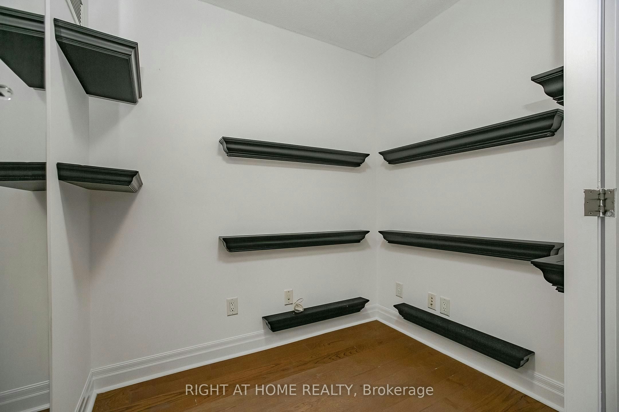 217-2119 Lake Shore Boulevard W, Toronto, ON, M8V 4E8 - 25