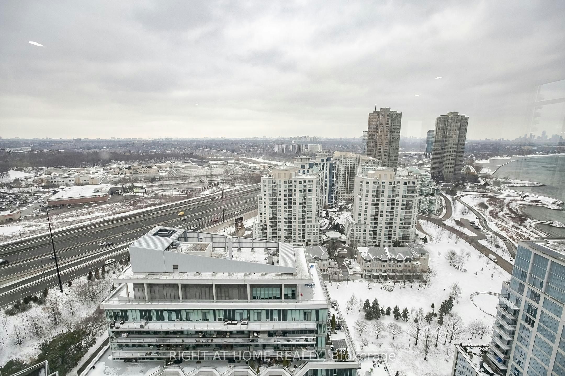 217-2119 Lake Shore Boulevard W, Toronto, ON, M8V 4E8 - 40