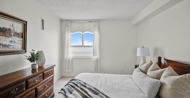 1105-5280 Lakeshore Road, Burlington, ON, L7L 5R1 - 41