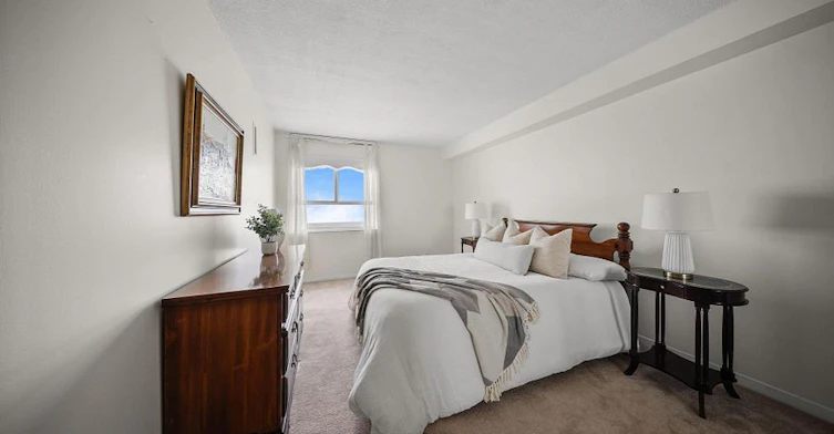 1105-5280 Lakeshore Road, Burlington, ON, L7L 5R1 - 23