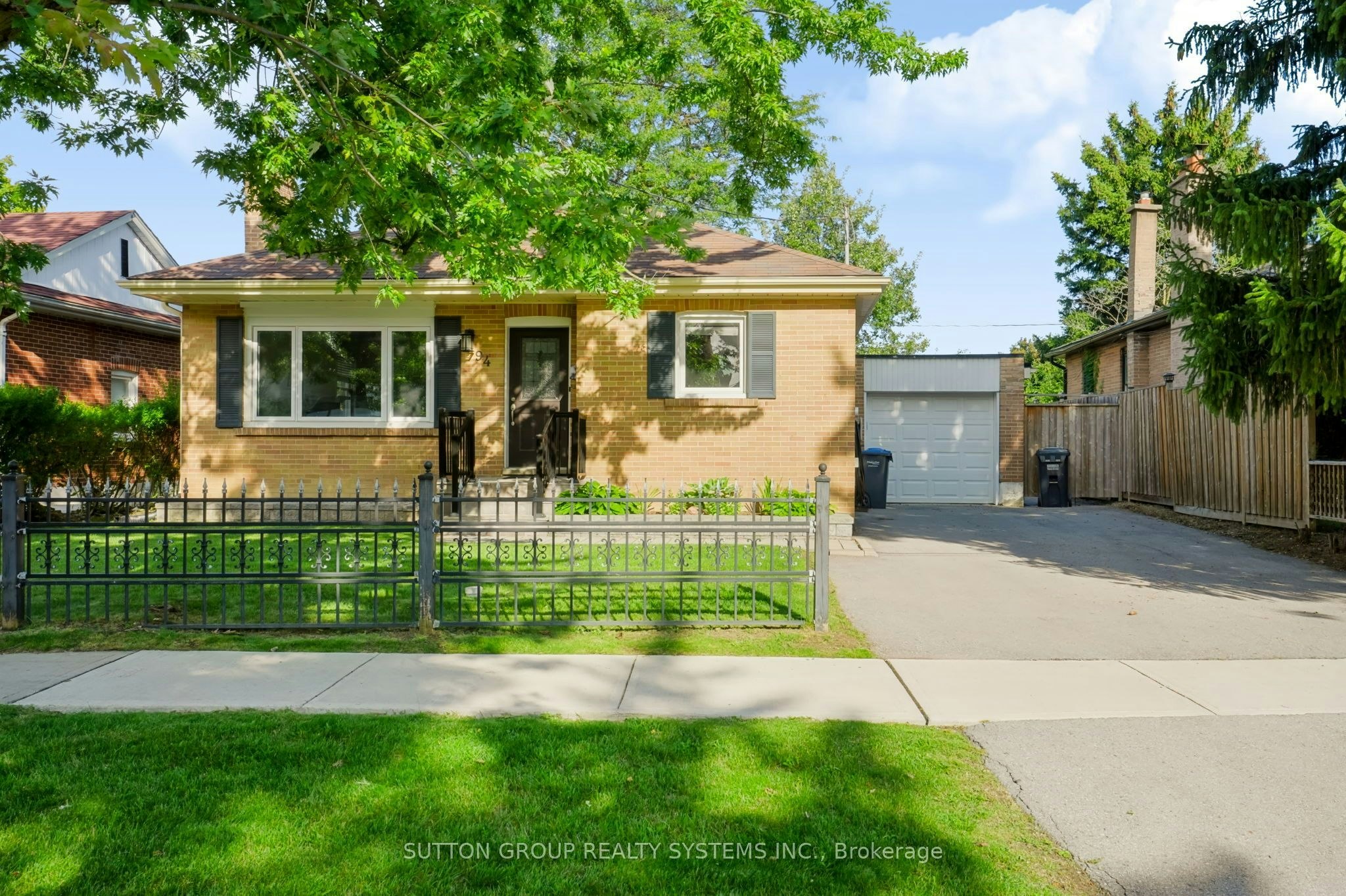 94 Harold Street, Brampton, ON, L6Y 1E6