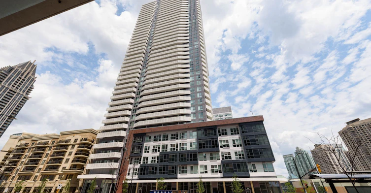 3203-4065 Confederation Parkway, Mississauga, ON, L5B 0L4 - 2