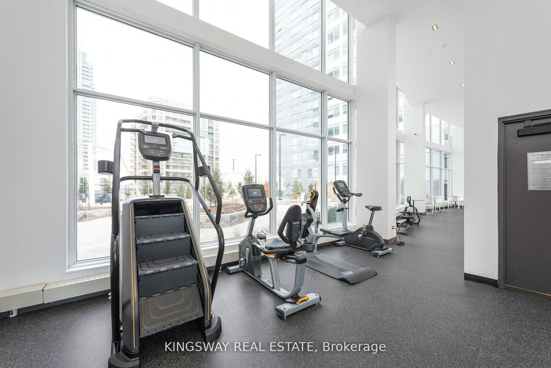 3203-4065 Confederation Parkway, Mississauga, ON, L5B 0L4 - 37