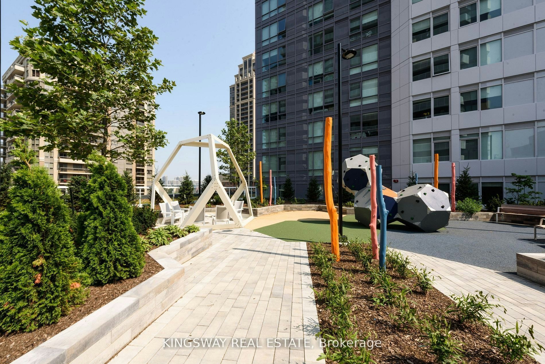 3203-4065 Confederation Parkway, Mississauga, ON, L5B 0L4 - 29