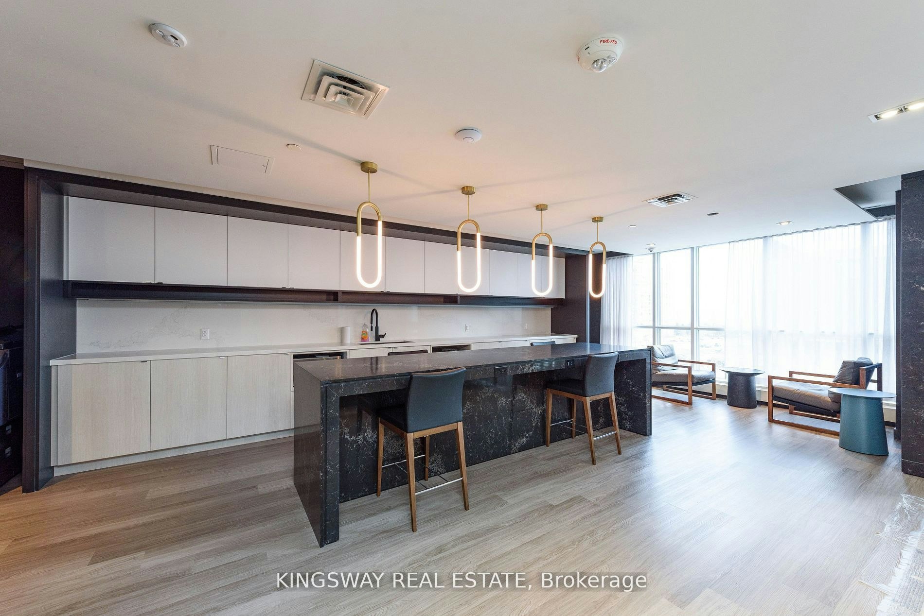3203-4065 Confederation Parkway, Mississauga, ON, L5B 0L4 - 39