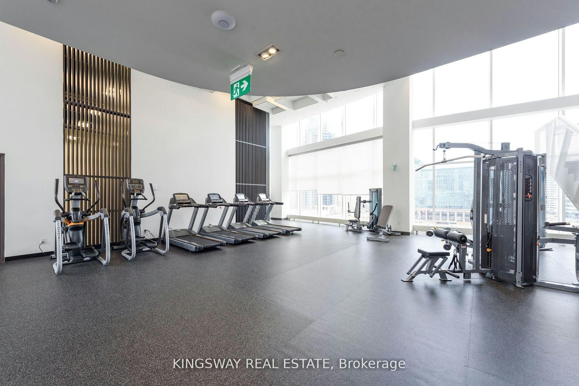 3203-4065 Confederation Parkway, Mississauga, ON, L5B 0L4 - 35