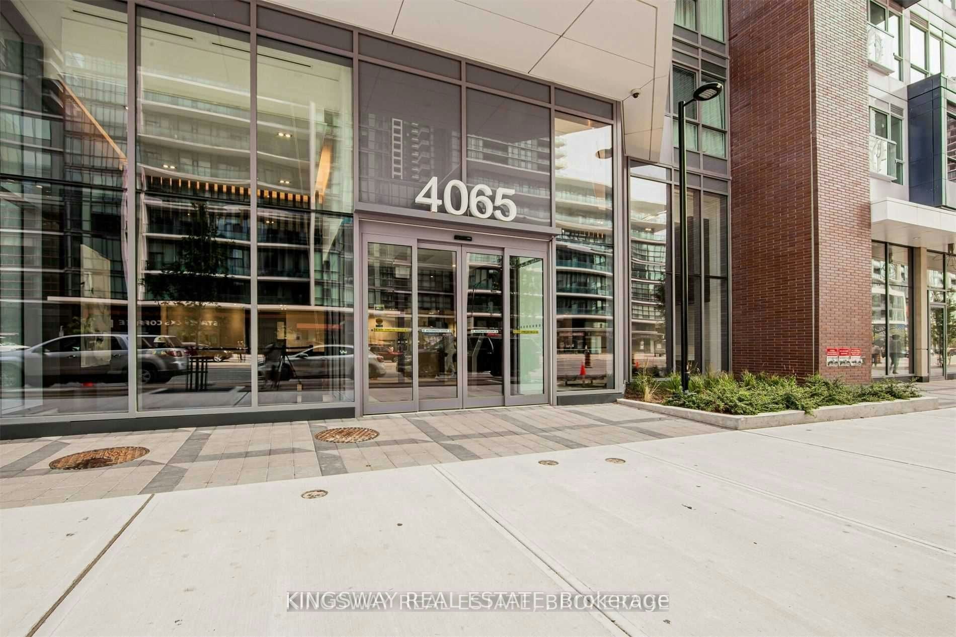 3203-4065 Confederation Parkway, Mississauga, ON, L5B 0L4