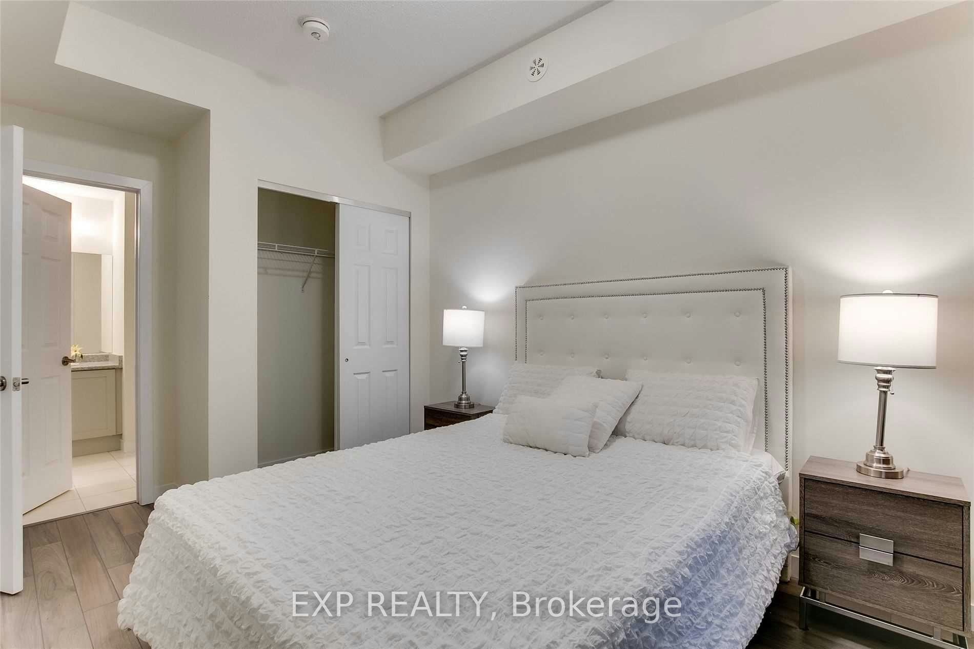 #5 Room 1-630 Rogers Road, Toronto, ON, M6M 0B4 - 11