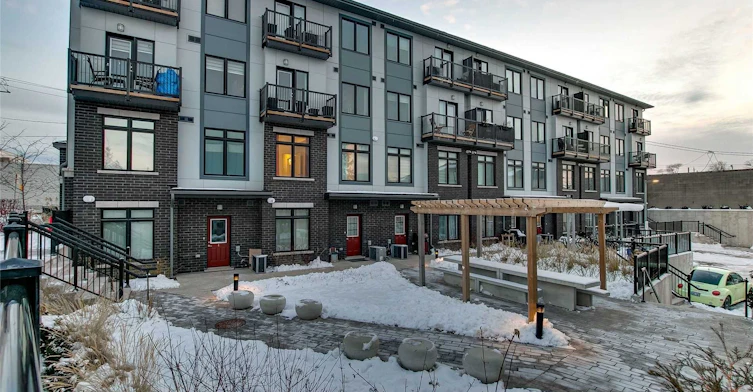 #5 Room 1-630 Rogers Road, Toronto, ON, M6M 0B4 - 2