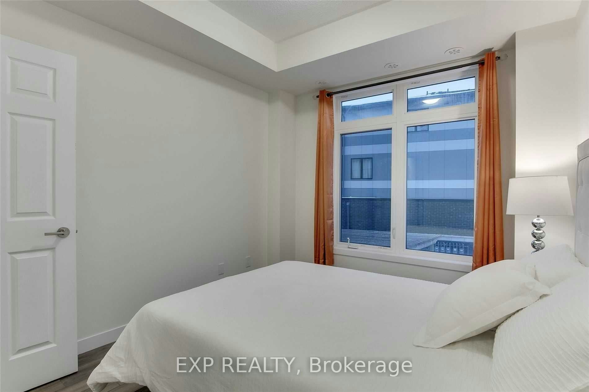 #5 Room 1-630 Rogers Road, Toronto, ON, M6M 0B4 - 7