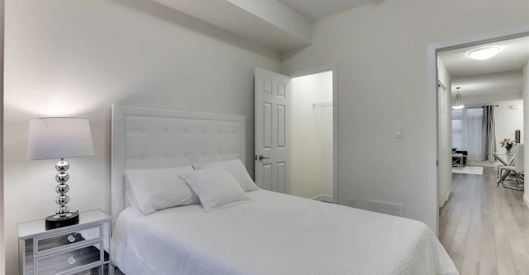 #5 Room 1-630 Rogers Road, Toronto, ON, M6M 0B4 - 8
