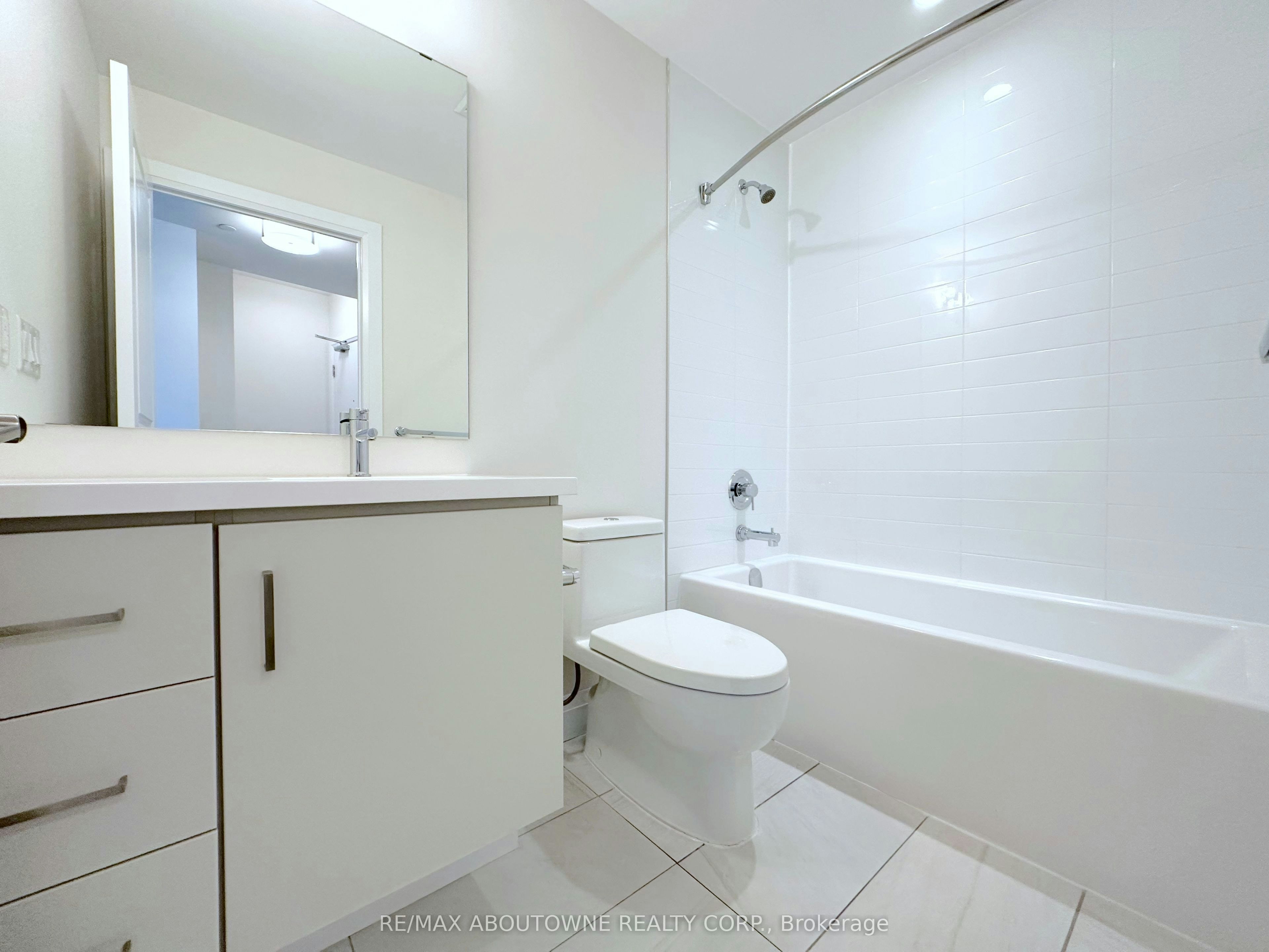 421-2333 Taunton Road, Oakville, ON, L6H 0N5 - 8