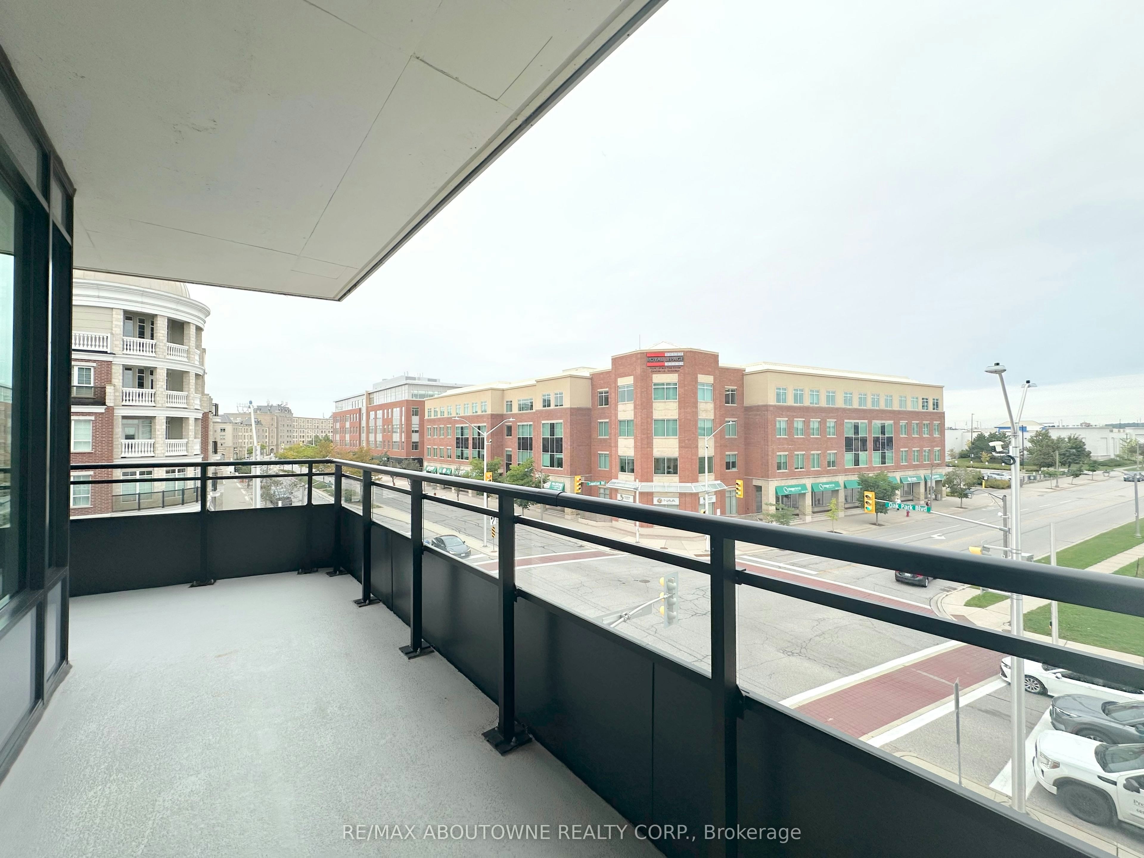 421-2333 Taunton Road, Oakville, ON, L6H 0N5 - 16