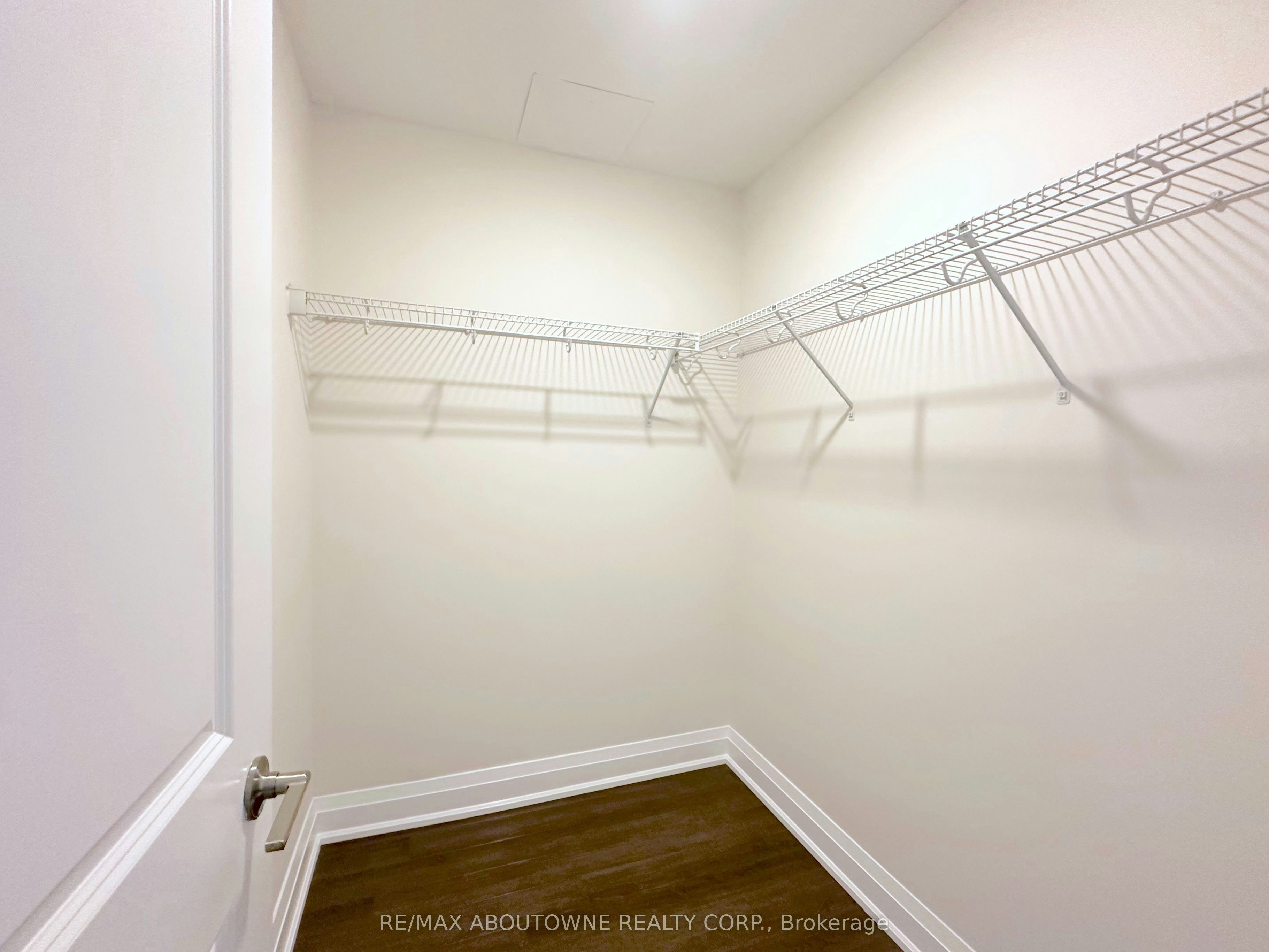 319-2333 Taunton Road, Oakville, ON, L6H 0N5 - 14