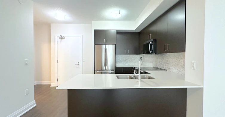 319-2333 Taunton Road, Oakville, ON, L6H 0N5 - 2