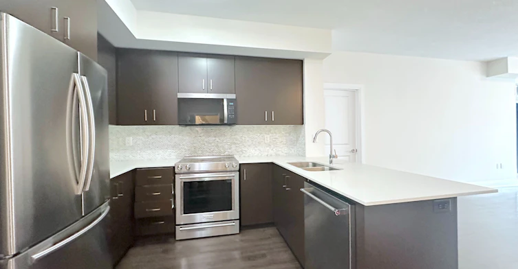 319-2333 Taunton Road, Oakville, ON, L6H 0N5 - 3