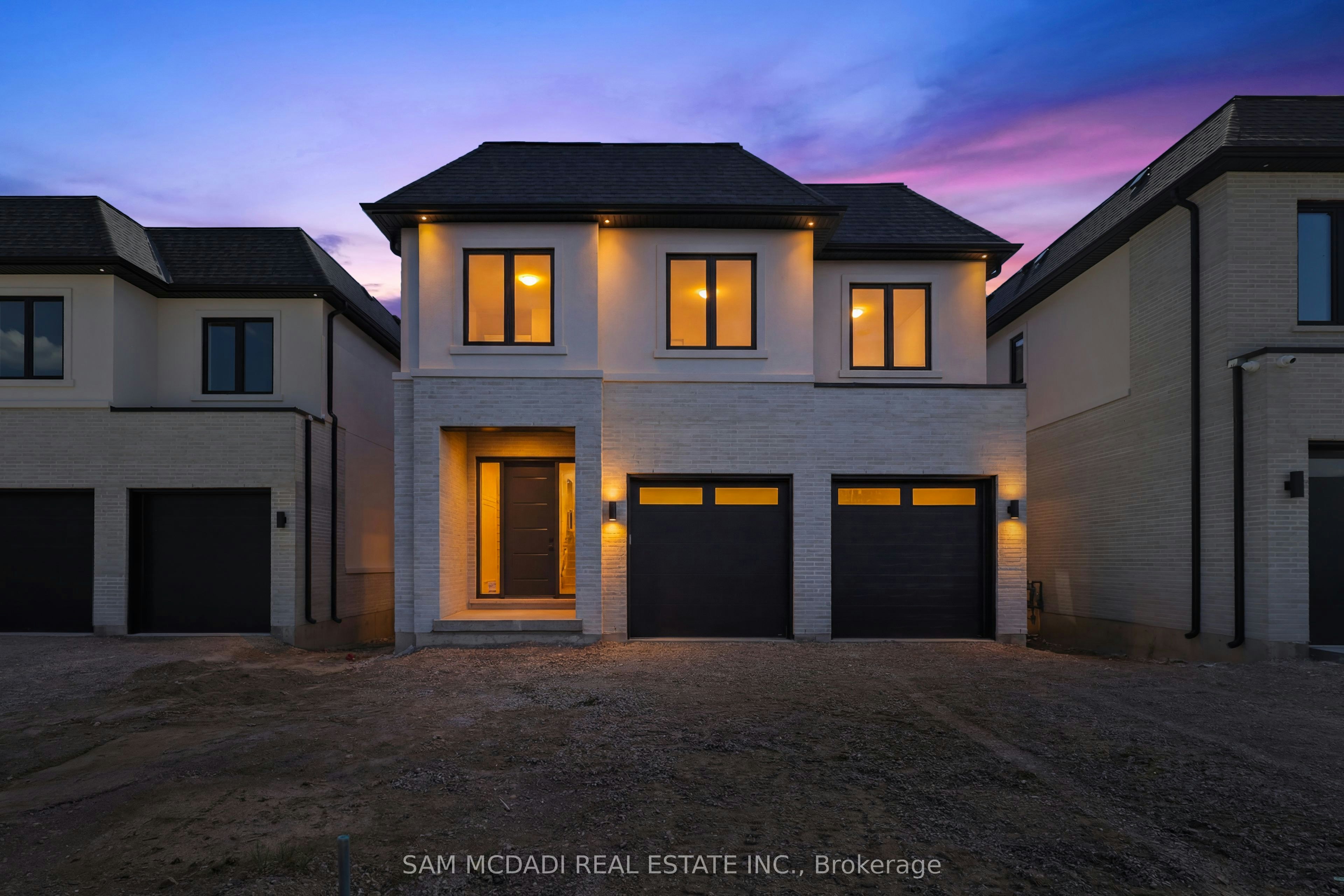 2354 Eighth Line, Oakville, ON, L6H 7E6