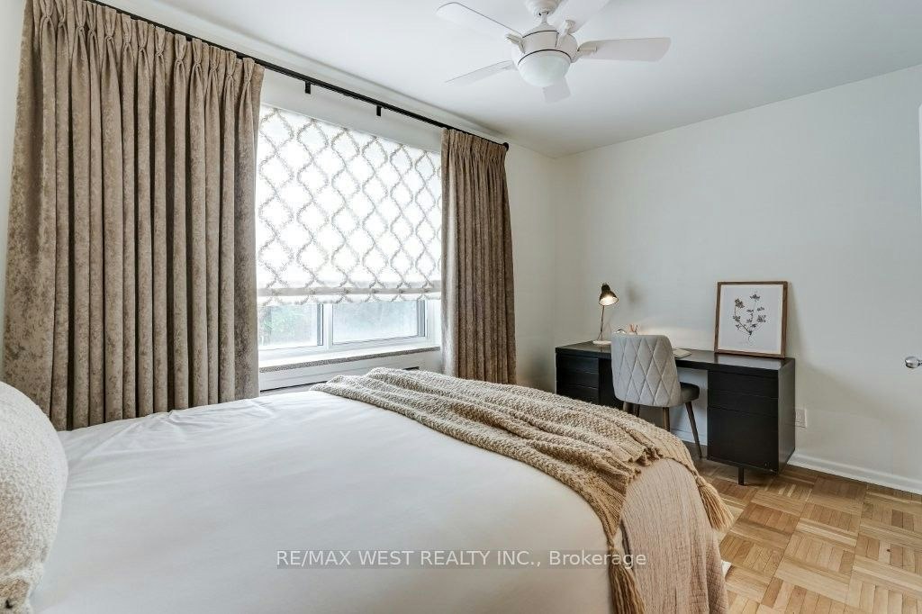 203-2000 Bloor Street W, Toronto, ON, M6P 3L2 - 17