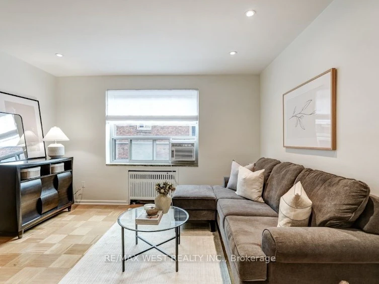 203-2000 Bloor Street W, Toronto, ON, M6P 3L2 - 6