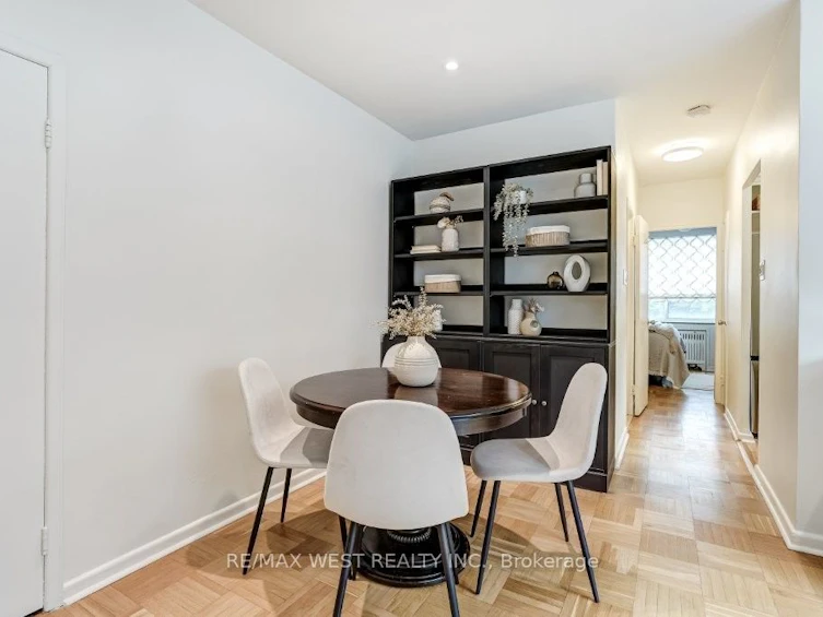 203-2000 Bloor Street W, Toronto, ON, M6P 3L2 - 10