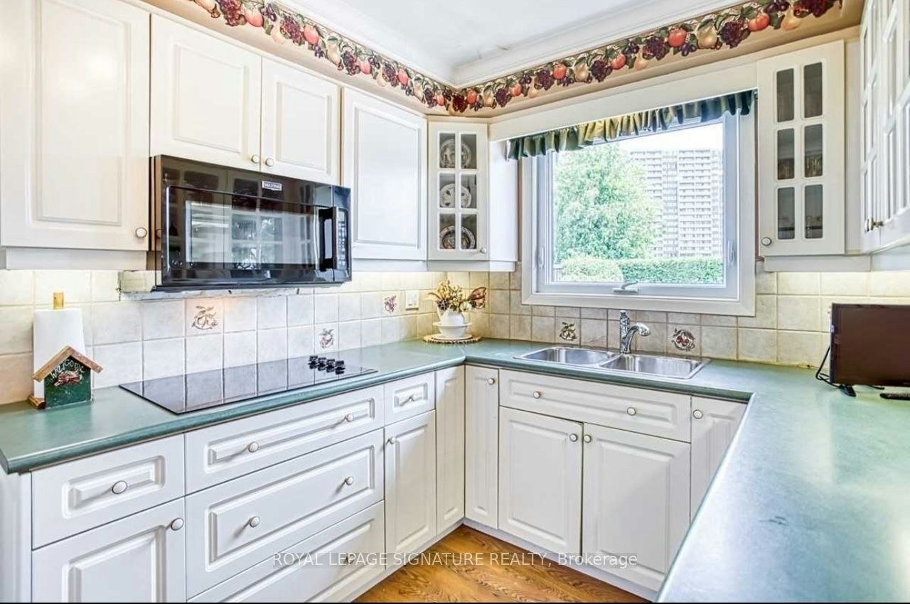 Main-1040 Runningbrook Drive, Mississauga, ON, L4Y 2T2 - 5