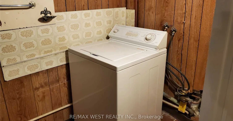 Bsmt-508 Concord Avenue, Toronto, ON, M6H 2P8 - 8