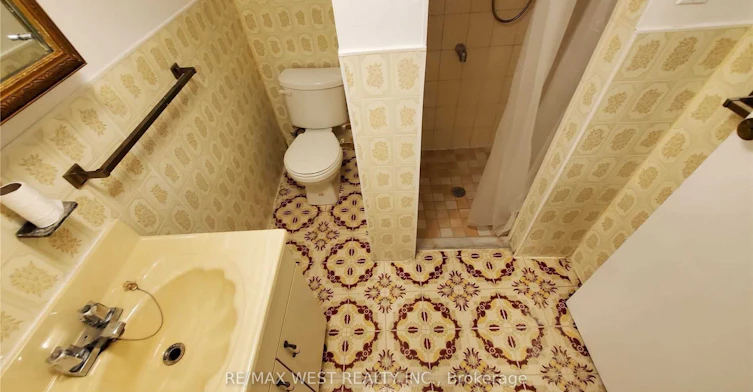 Bsmt-508 Concord Avenue, Toronto, ON, M6H 2P8 - 12