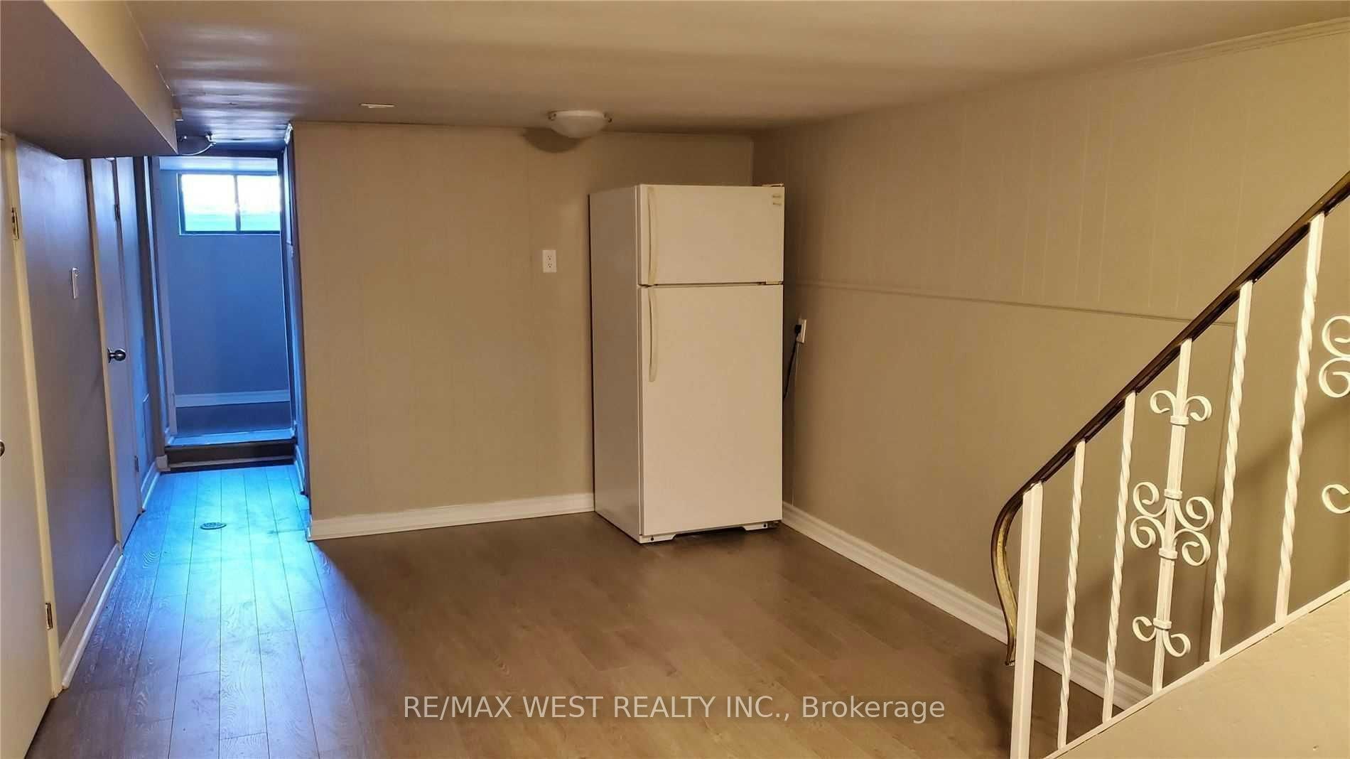 Bsmt-508 Concord Avenue, Toronto, ON, M6H 2P8 - 3