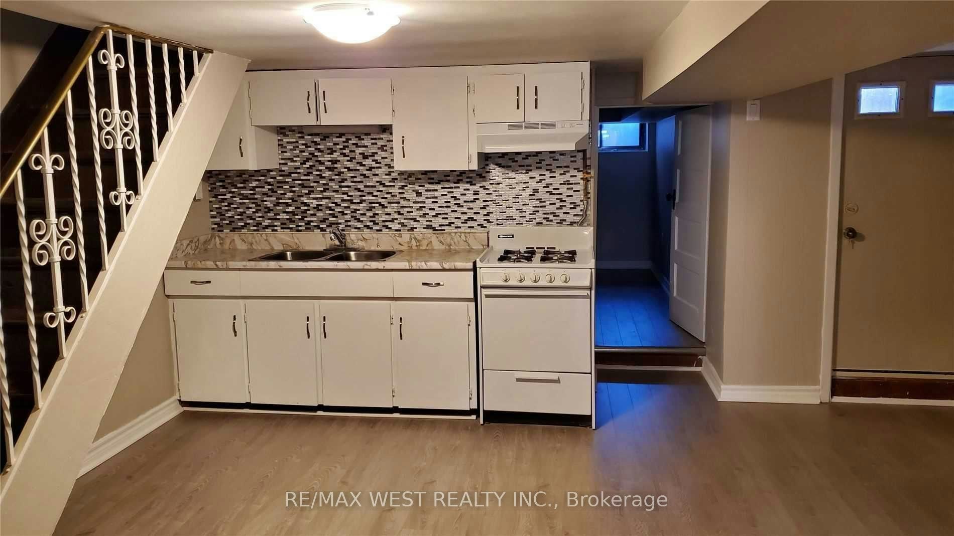 Bsmt-508 Concord Avenue, Toronto, ON, M6H 2P8 - 9