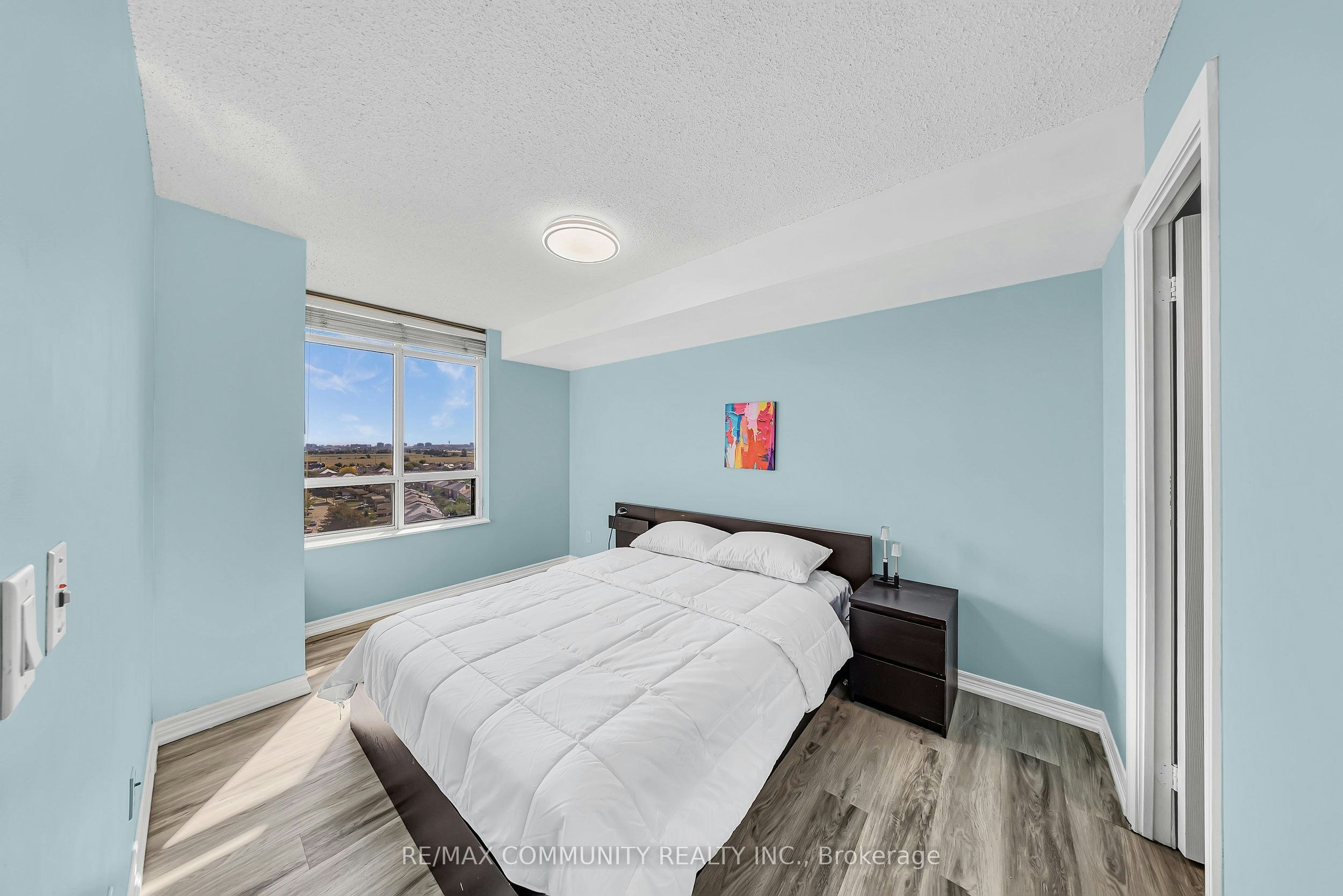 1206A-710 Humberwood Boulevard, Toronto, ON, M9W 7J5