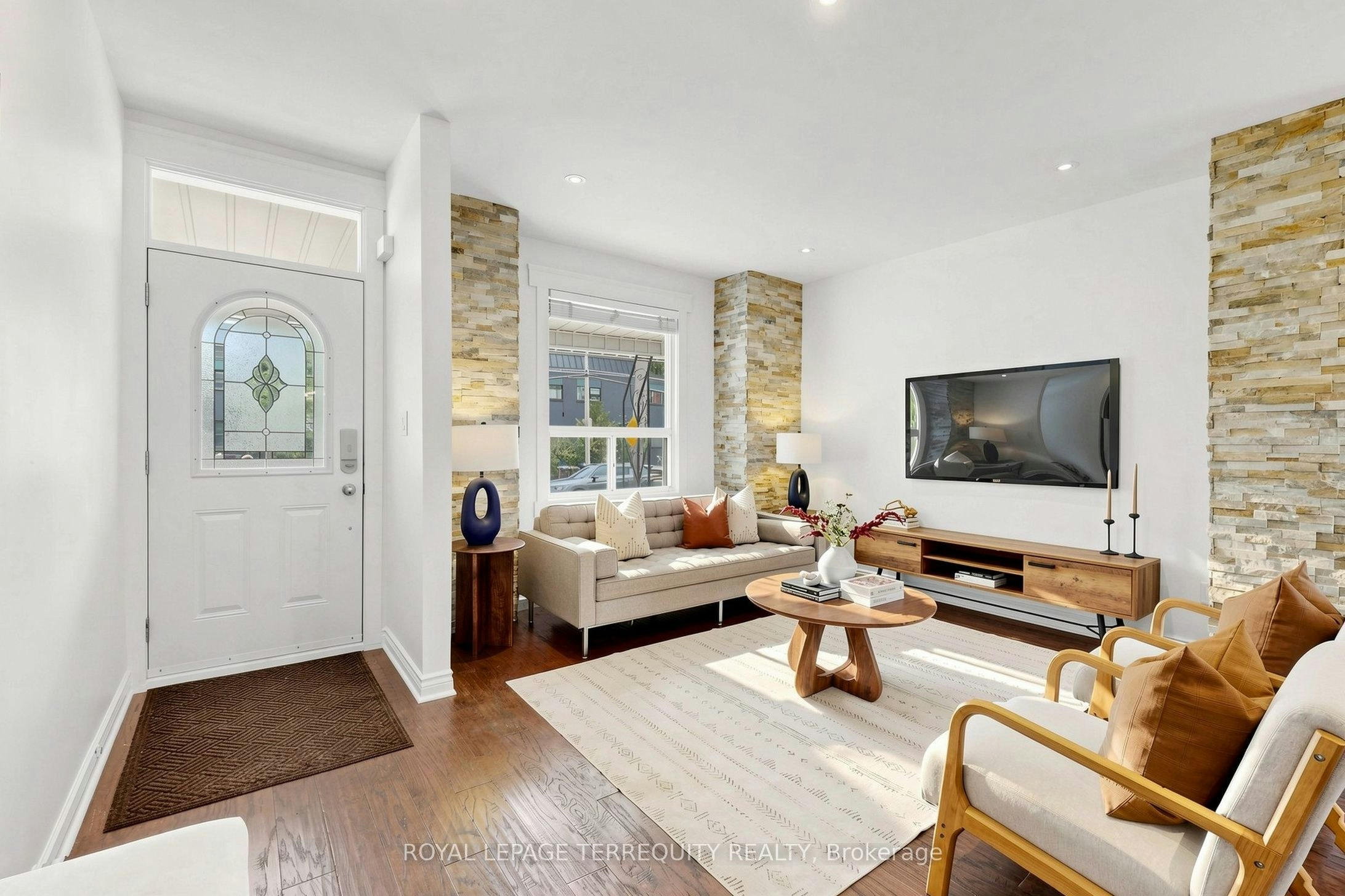 Upper-150 Osler Street, Toronto, ON, M6N 2Y8 - 3