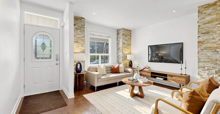 Upper-150 Osler Street, Toronto, ON, M6N 2Y8 - 3