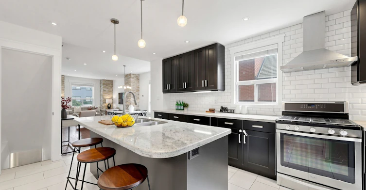 Upper-150 Osler Street, Toronto, ON, M6N 2Y8 - 12