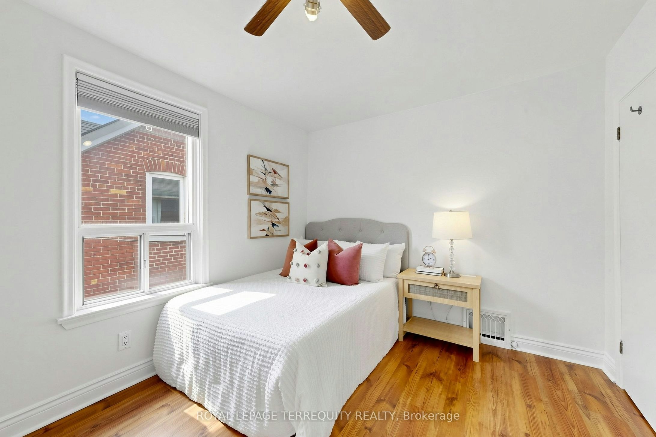 Upper-150 Osler Street, Toronto, ON, M6N 2Y8 - 16