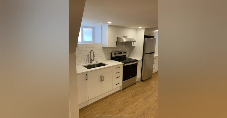 Lower-1527 Dufferin Street, Toronto, ON, M6H 3L5 - 3