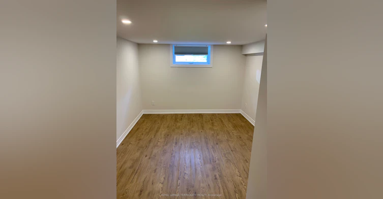 Lower-1527 Dufferin Street, Toronto, ON, M6H 3L5 - 8