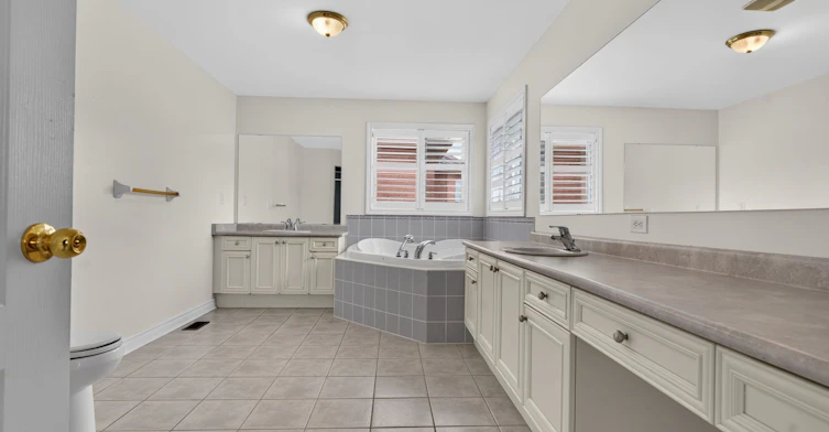 3149 Gladish Grove, Mississauga, ON, L5M 0C3 - 13