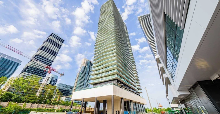 3205-33 Shore Breeze Drive, Toronto, ON, M8V 1A1